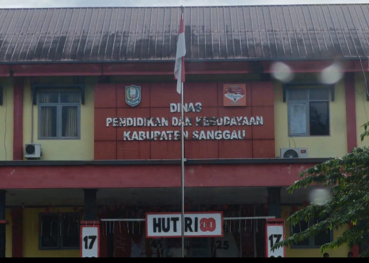 Dugaan Korupsi ” Mark Up Harga Buku ” Dana BOS Tahun 2023 di Kabupaten Sanggau
