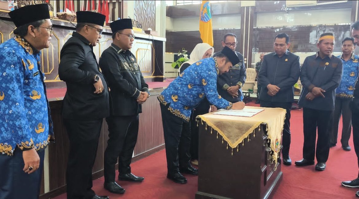 Rapat Paripurna DPRD Kabupaten KotabaruMasa Persidangan II Rapat Ke-2Tahun sidang 2025/2026
