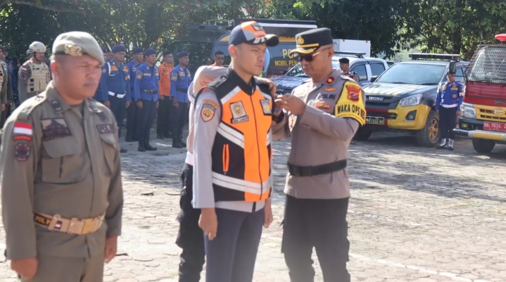 Wakapolres Pakpak Bharat Pimpin Apel Gelar Pasukan Keselamatan Toba 2026