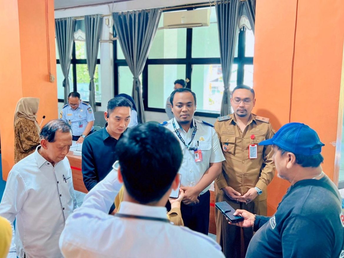 Pastikan Transportasi Berjalan Lancar Jelang Lebaran, Komisi II DPRD Gelar Rapat