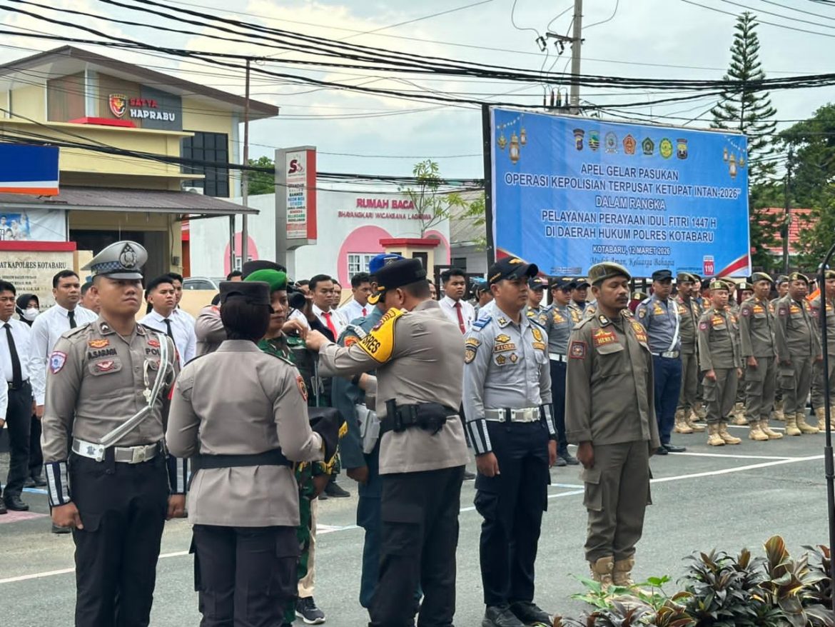 Apel Gelar Pasukan Operasi Ketupat Intan 2026 Digelar di Polres Kotabaru