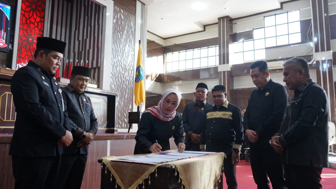 DPRD Kotabaru Setujui Raperda Perubahan APBD 2026 Menjadi Perda